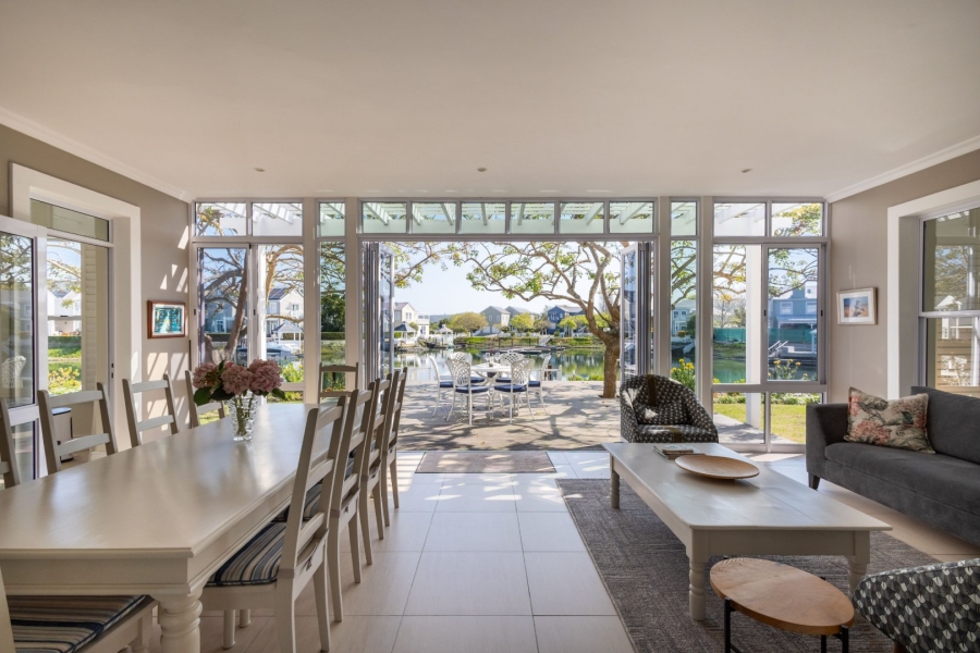 5 Bedroom Property for Sale in Thesen Islands Western Cape